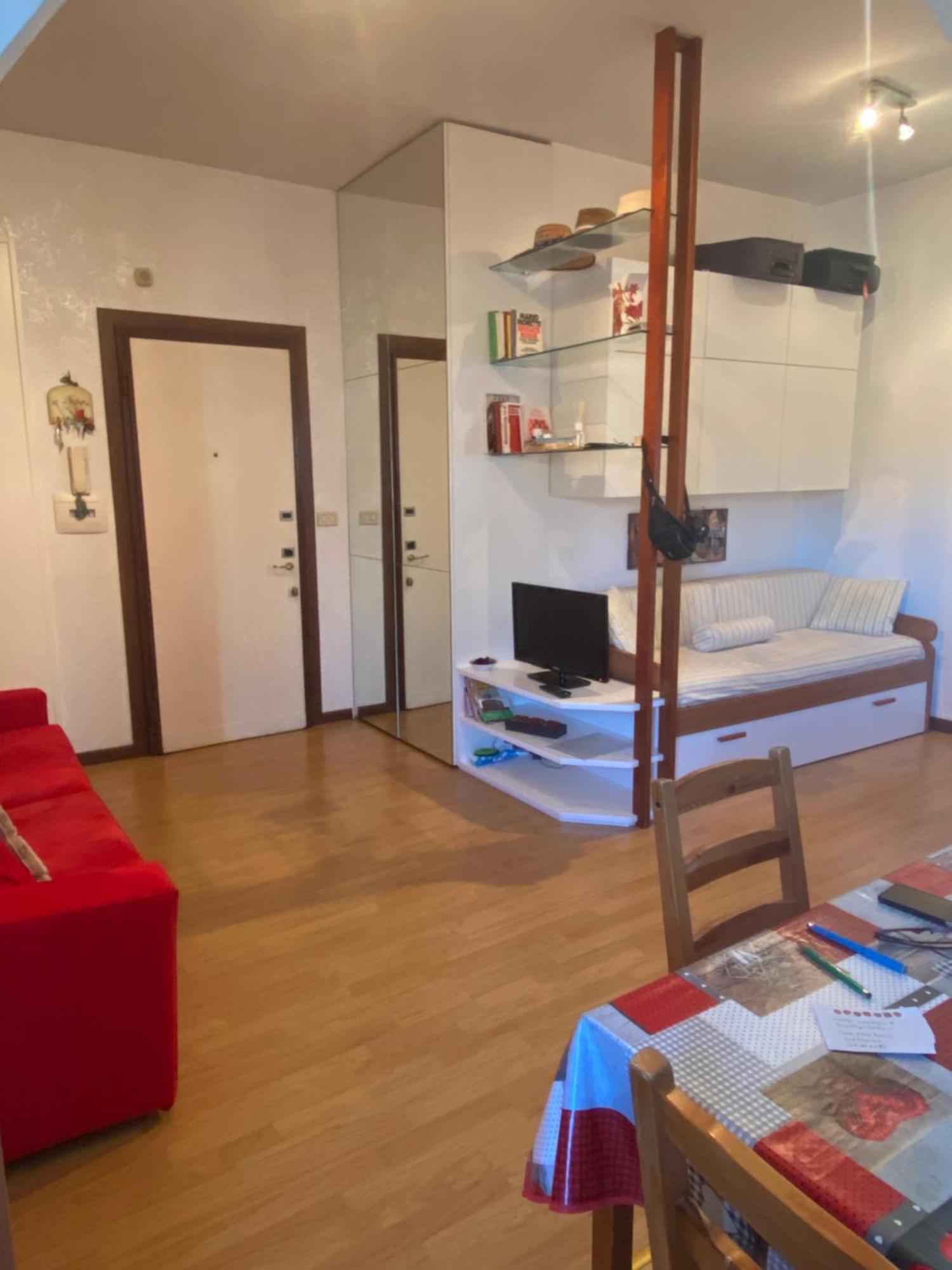דירות רומא Casa Amisi מראה חיצוני תמונה